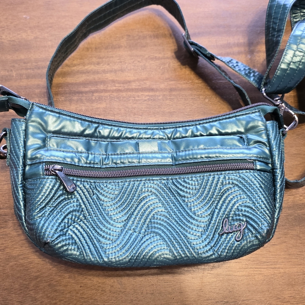 Lug Dash Crossbody in Metallic Wickedly Green